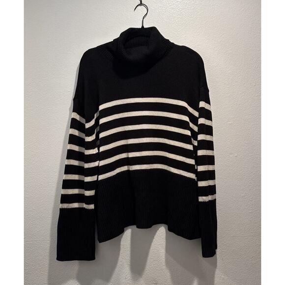 Gap Size Small 24/7 Split Hem Black White Oversized Knit Turtleneck Sweater - Picture 1 of 8